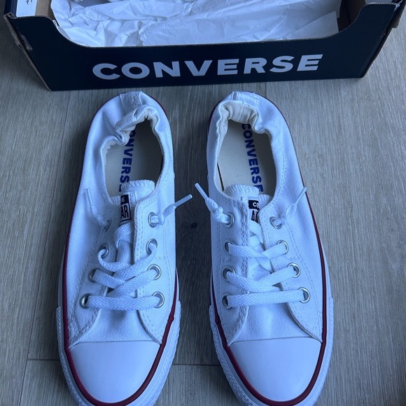 Converse White Sneakers with Red Trim - Picture 1 of 6